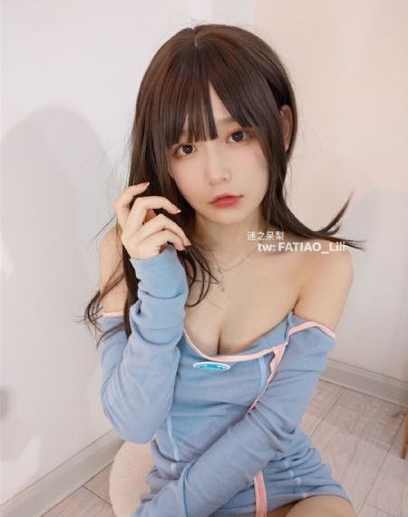 虚构安娜_HD视频大全